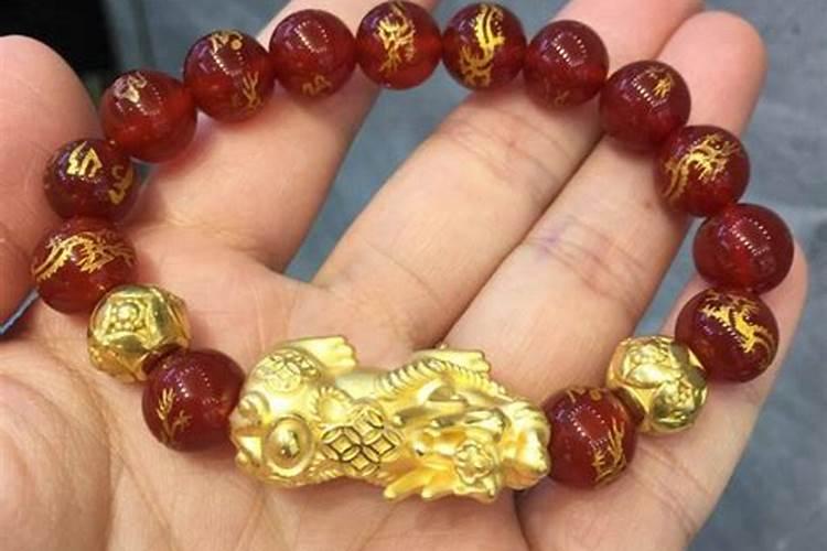 貔貅佩戴用看生辰八字吗？