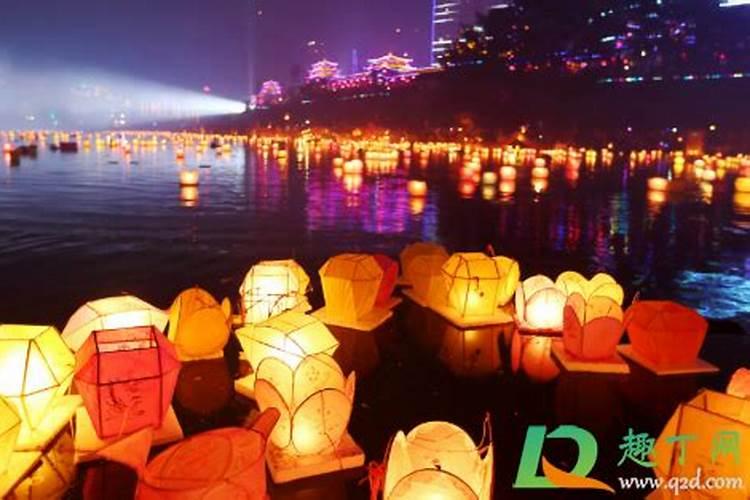 中元节是阳历几月几日？