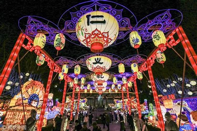 元宵节哪里有灯会南京？