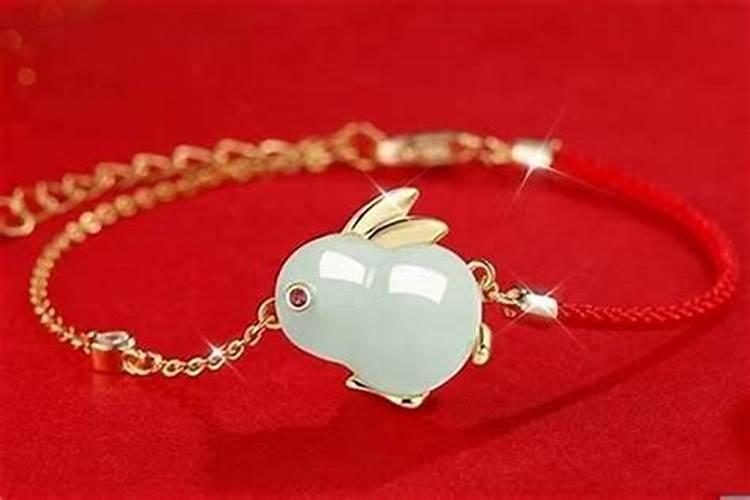 属兔犯太岁佩戴什么狗化解？