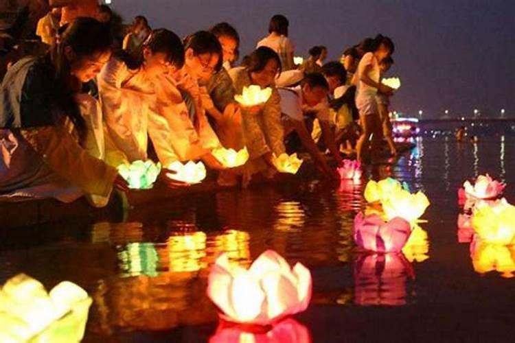 曲阜中元节习俗