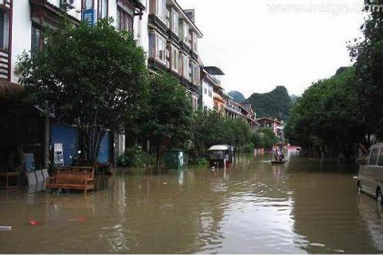 梦见大水淹家什么预兆周公解梦？