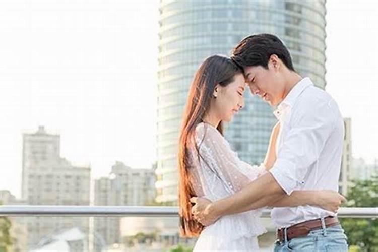 梦到男友的前女友找他复合