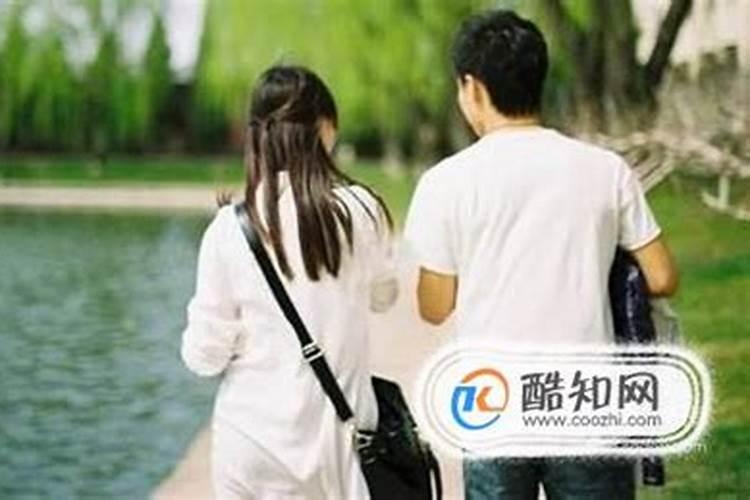 梦见女朋友和别的男生出去玩