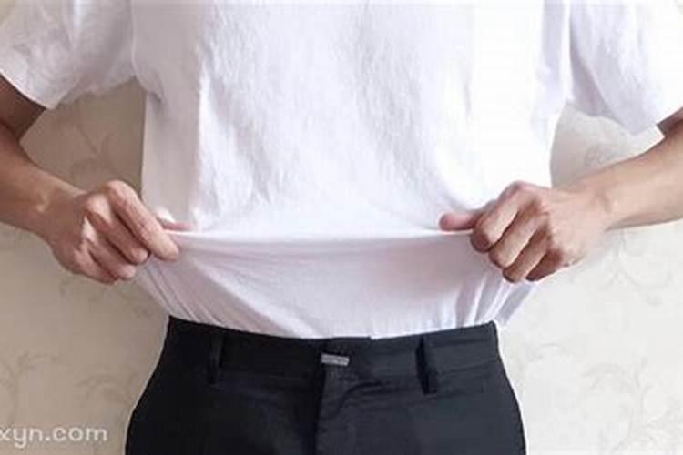 梦见朋友穿自己的衣服