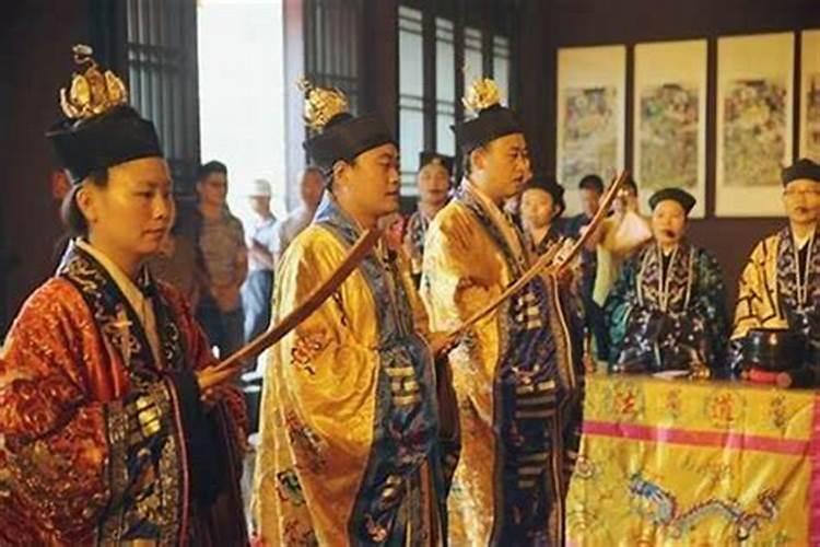 做法事汲取别人能量