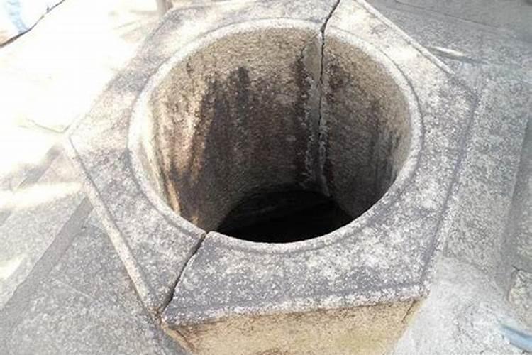 经常梦见水井是什么意思？