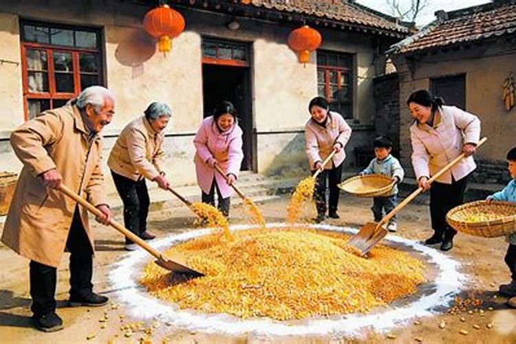 二月二围粮仓几个好？