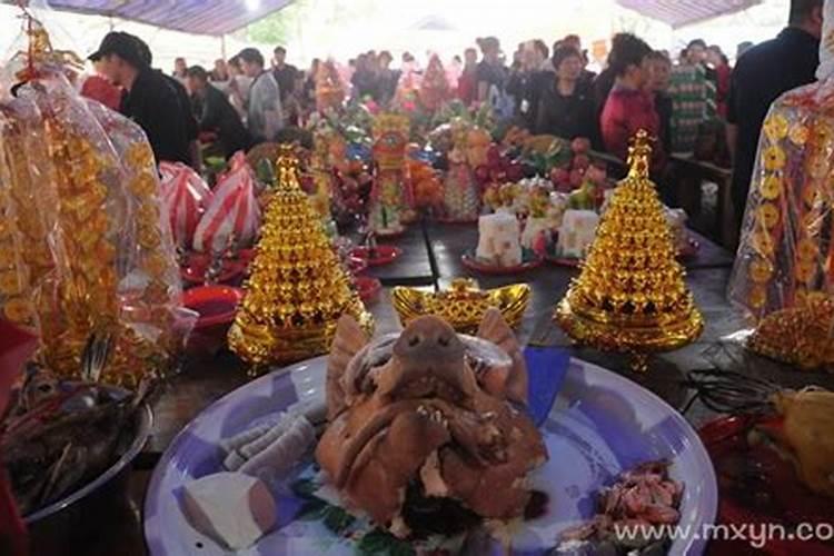 梦见祭祖磕头是什么意思？