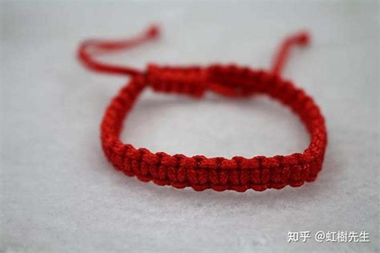 犯太岁佩戴红绳的讲究
