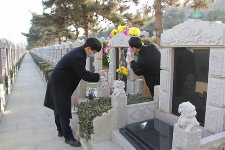 寒衣节上供必须到墓地吗？