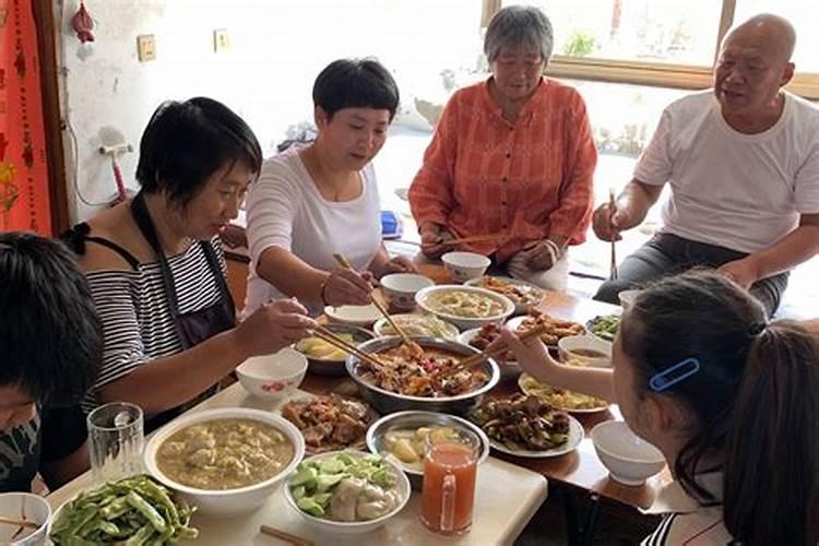 梦见娘家嫂子来我家吃苹果