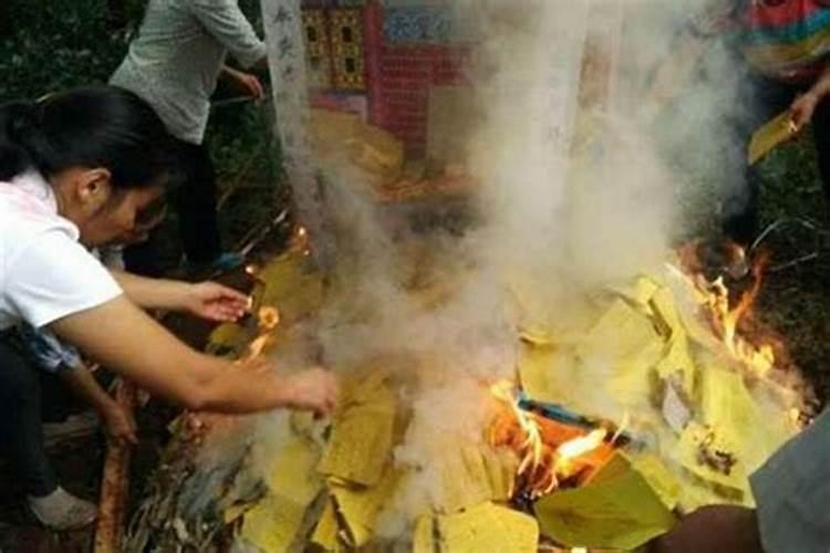 重阳节用烧纸吗？