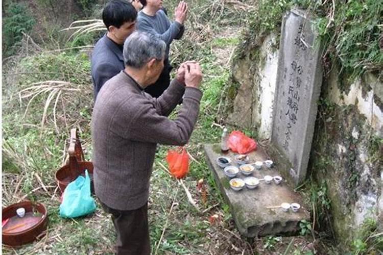 兄弟冬至节上坟