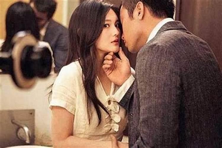 老公出轨梦里有暗示吗？