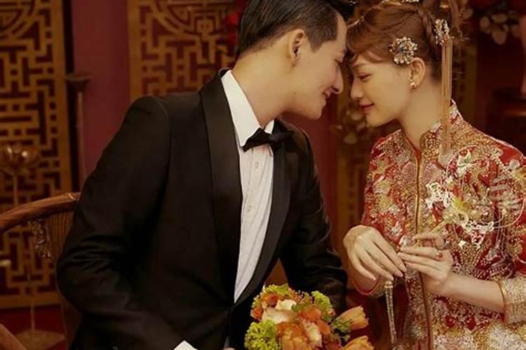 石榴木男跟石榴木女合婚吗？