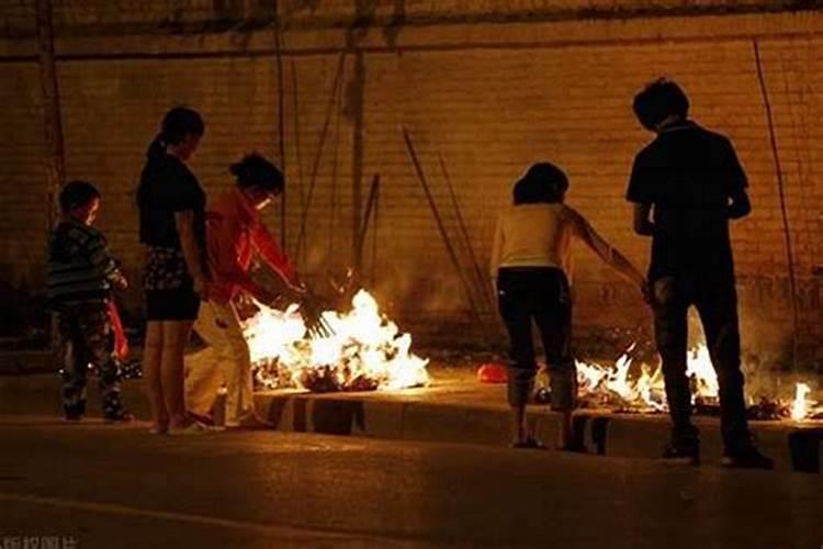 江阴鬼节祭奠