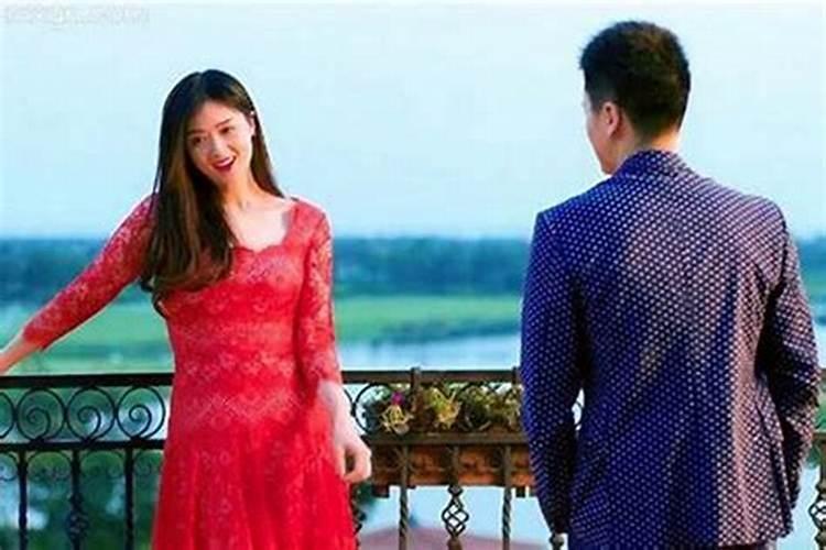 梦见前夫和别的女人在一起睡觉