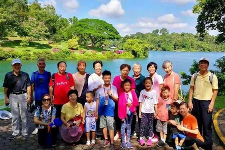 梦见父亲的兄弟姐妹