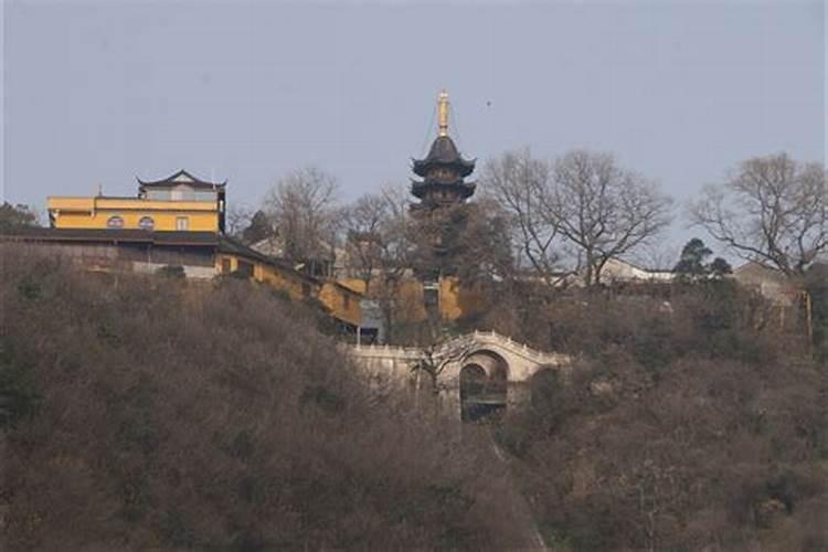 苏州灵岩山做法事