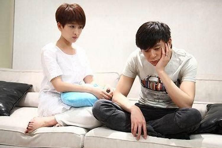 梦见老公和闺蜜暧昧不清