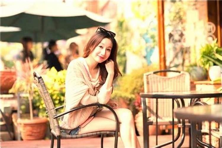 梦见到陌生地方找人帮忙