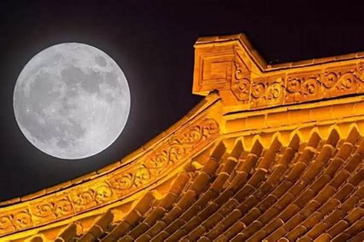 八月十五祭月怎么过？
