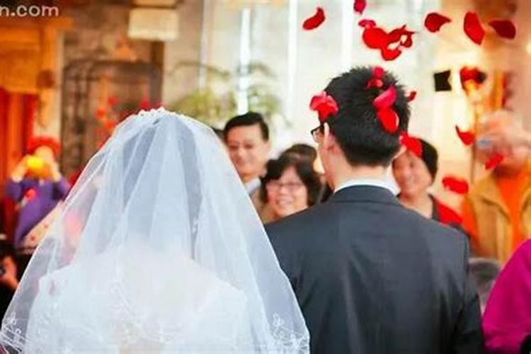 梦见父母结婚什么预兆周公解梦？