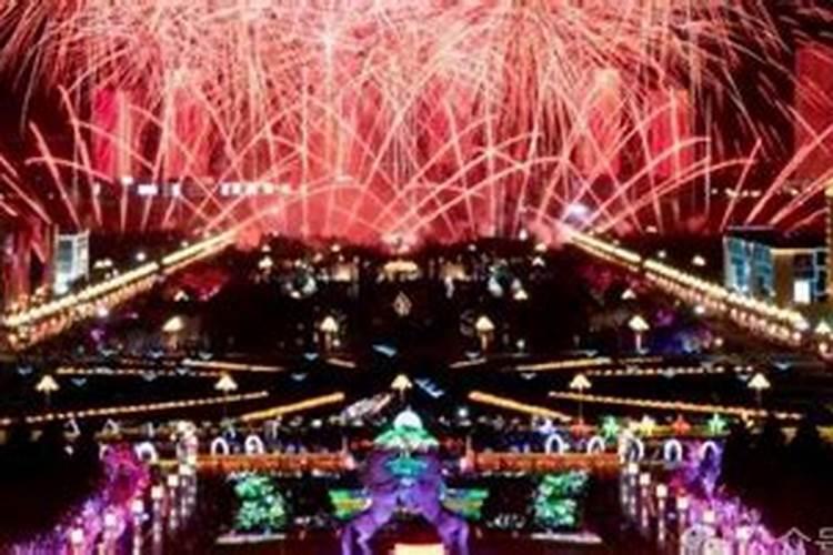 鄂尔多斯正月十五哪里放花？