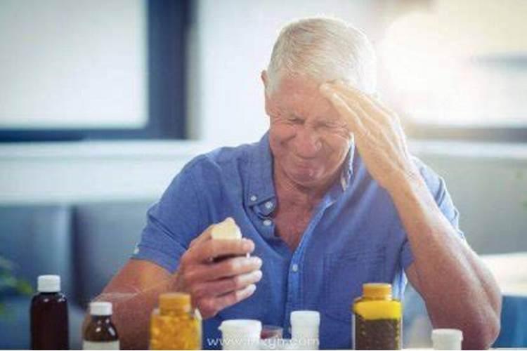 梦见老人生病是什么预兆解梦？