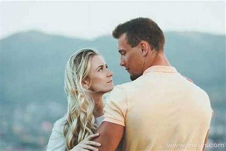 梦到前前女友征兆是什么呢？