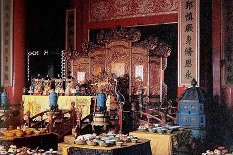 清朝皇宫正月初一祭祖