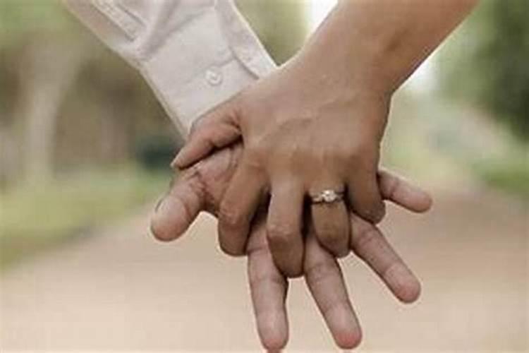 梦见死去的姐姐是什么兆头？