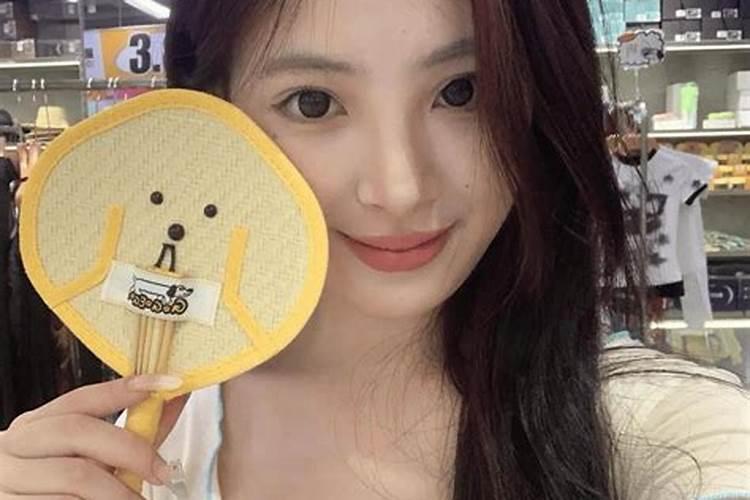 女命官杀混杂身旺